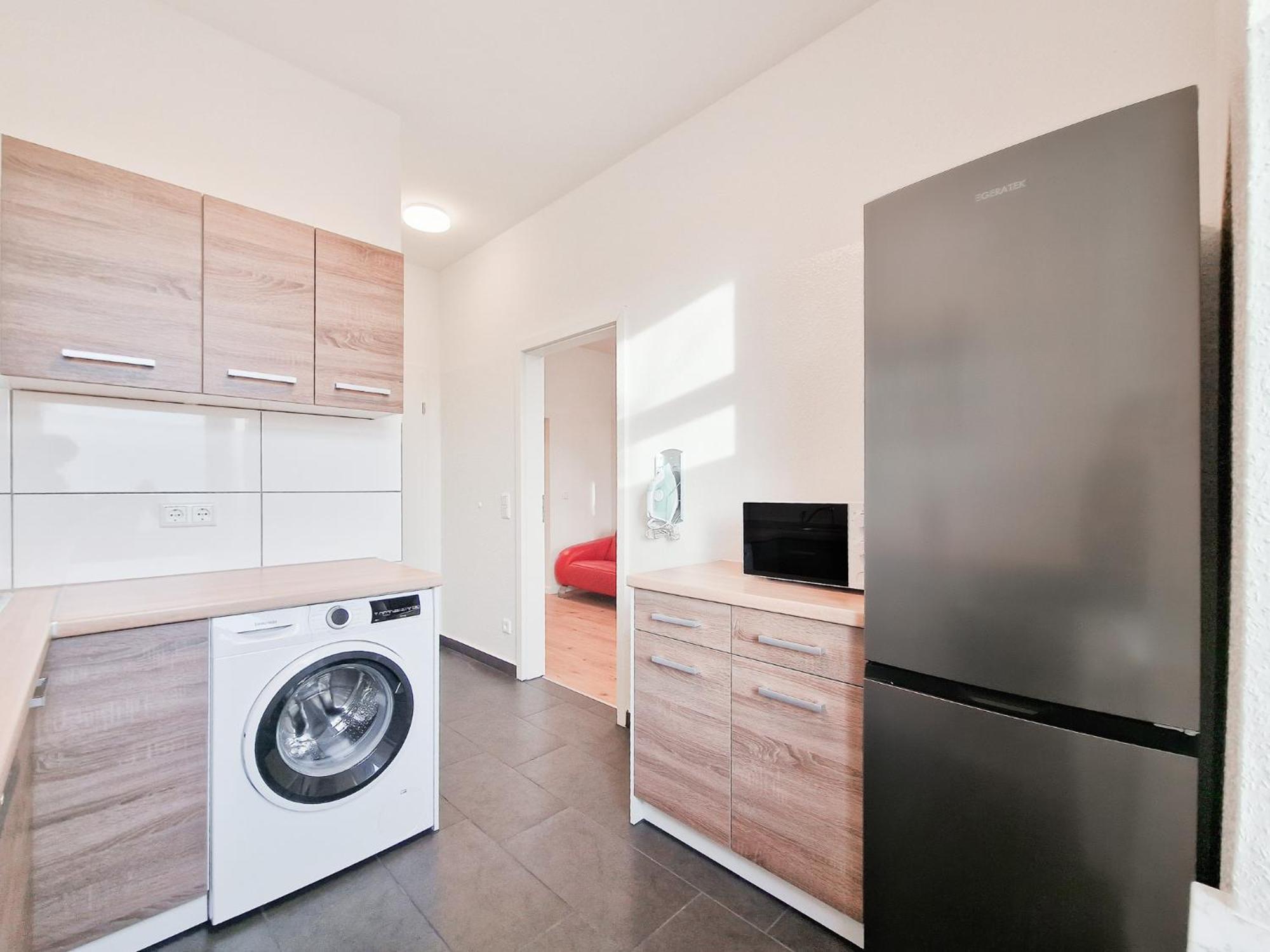 Raj Living - 1 Or 4 Room Apartments - 15 Min To Messe Dus - 10 Min Old Town Dus ดุสเซลดอร์ฟ ภายนอก รูปภาพ