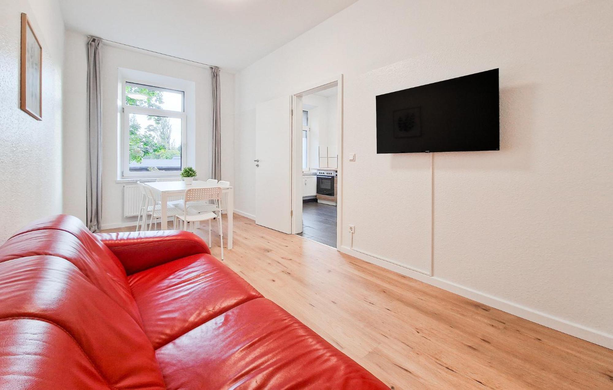 Raj Living - 1 Or 4 Room Apartments - 15 Min To Messe Dus - 10 Min Old Town Dus ดุสเซลดอร์ฟ ภายนอก รูปภาพ