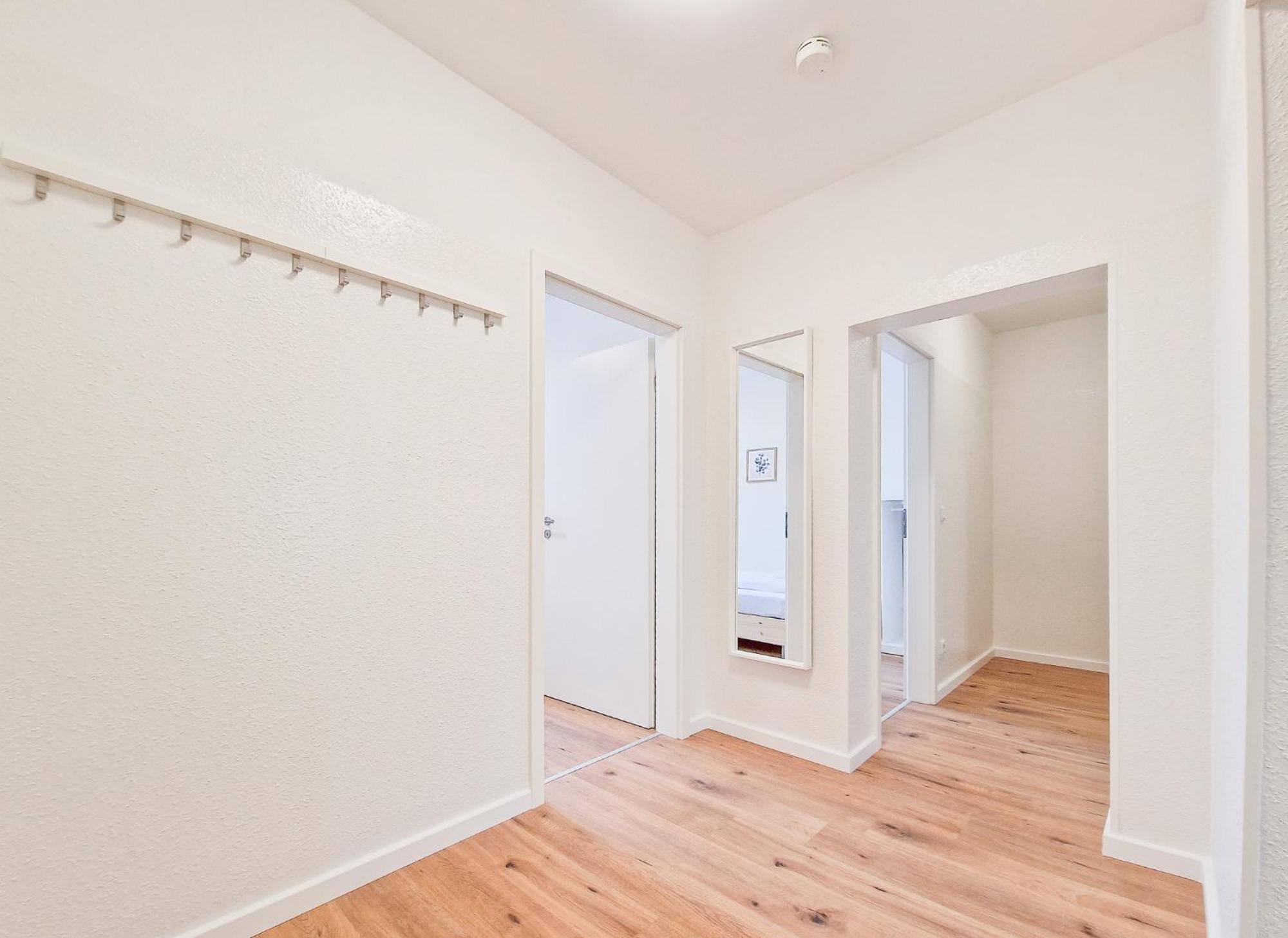 Raj Living - 1 Or 4 Room Apartments - 15 Min To Messe Dus - 10 Min Old Town Dus ดุสเซลดอร์ฟ ภายนอก รูปภาพ